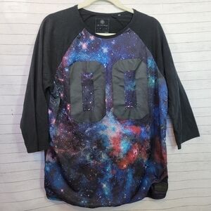 ON THE BYAS GALAXY UNIVERSE GRAPHITE 3/4 SLEEVE BASEBALL TEE, SZ LARGE
